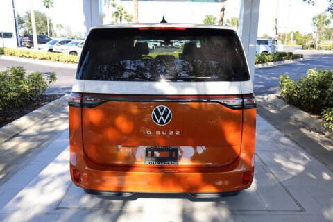 2025 Volkswagen ID. Buzz Pro S Plus