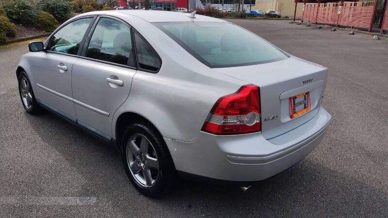 2005 Volvo S40 T5
