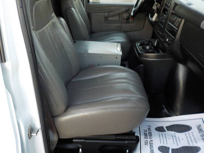 2020 Chevrolet Express 3500