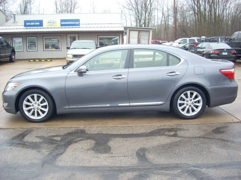 Used 2012 Lexus LS  with VIN JTHCL5EF5C5014481 for sale in Warsaw, IN