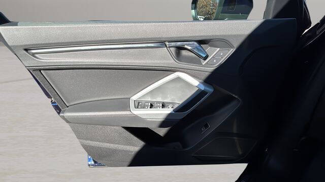 2021 Audi Q3 quattro S line Premium 45 TFSI