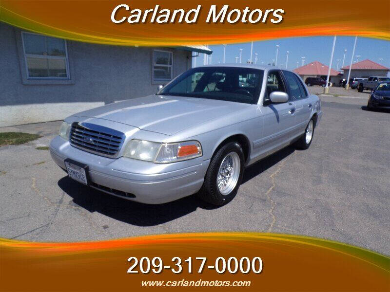 2000 ford crown victoria