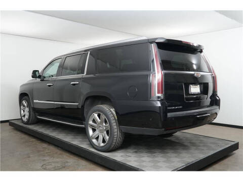 2020 Cadillac Escalade ESV Luxury