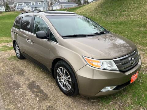 2013 Honda Odyssey for sale at GROVER AUTO & TIRE INC in Wiscasset ME