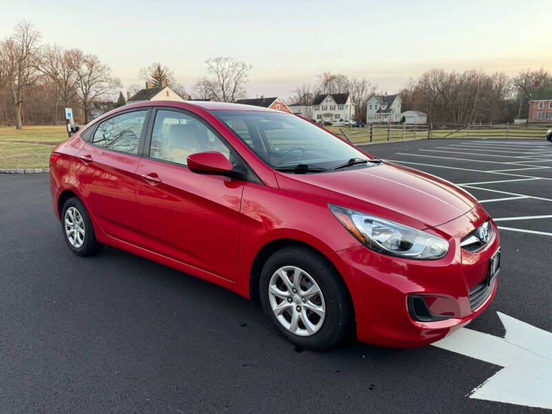 2014 Hyundai Accent GLS photo 17