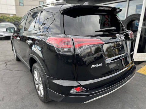 2018 Toyota RAV4 Limited