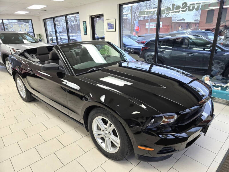 2012 Ford Mustang V6