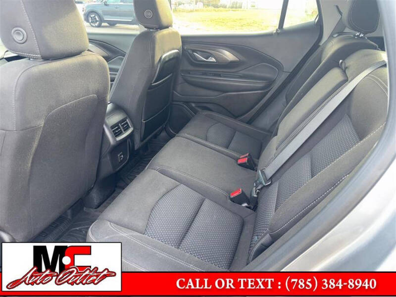 2023 GMC Terrain SLE