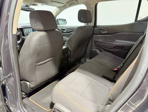 2017 GMC Acadia SLE-2