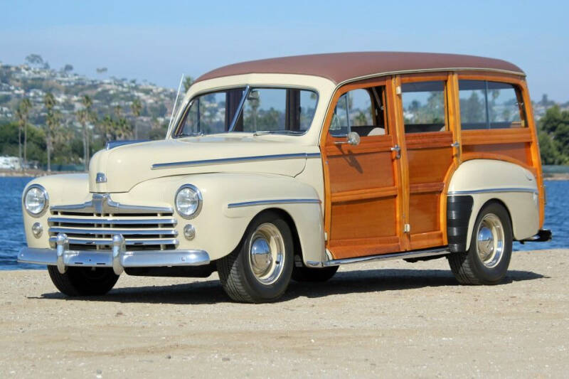 1948 Ford Super Deluxe