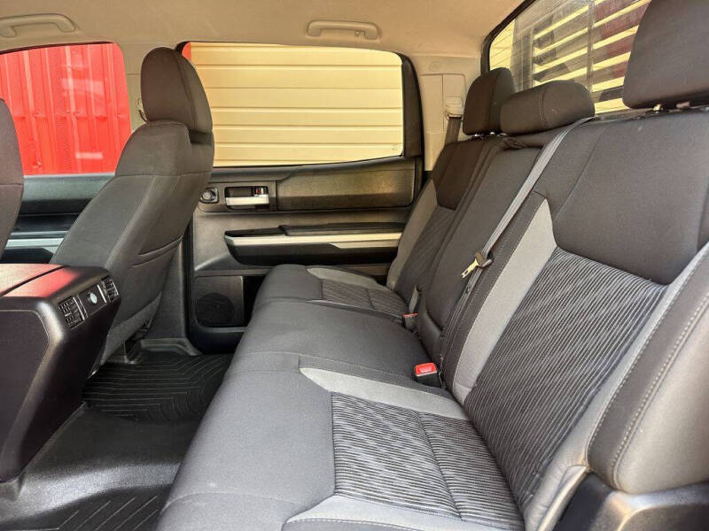 2014 Toyota Tundra SR5