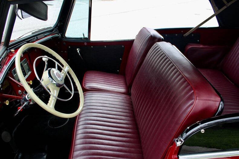 1948 Willys Overland Jeepster