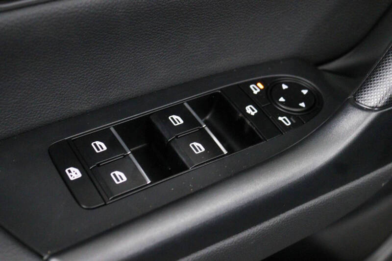 2025 Mazda CX-50 Hybrid Premium Plus