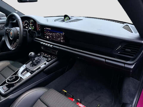 2023 Porsche 911 Carrera T