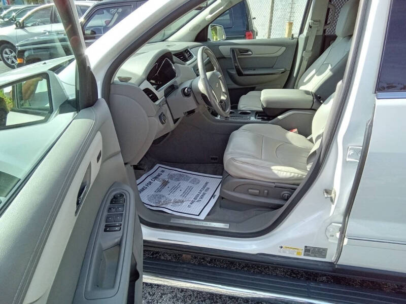 2017 Chevrolet Traverse Premier