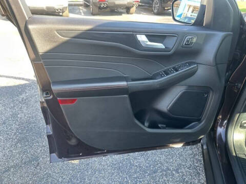 2023 Ford Escape ST-Line Select