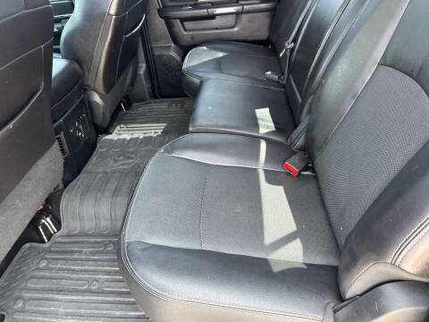 2016 RAM 1500 Laramie