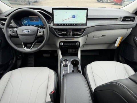 2026 Ford Escape Platinum