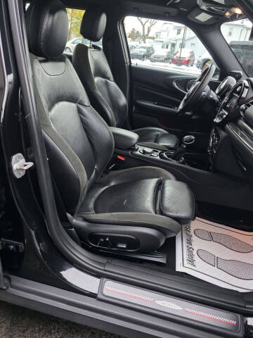 2017 MINI Clubman Cooper