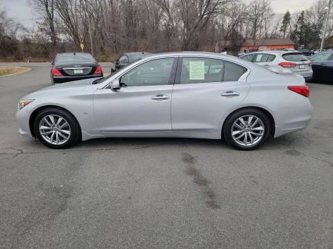 2014 Infiniti Q50 Premium