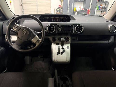 2008 Scion xB