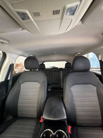 2018 Ford Edge SE