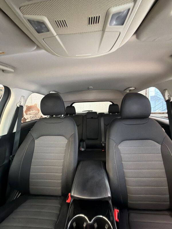 2018 Ford Edge SE