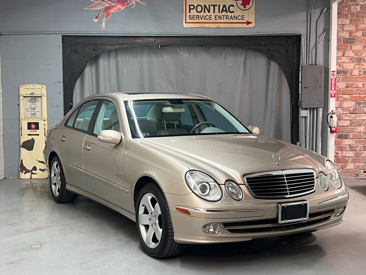 2005 Mercedes-Benz E-Class E 500 E 500 4dr Sedan 2