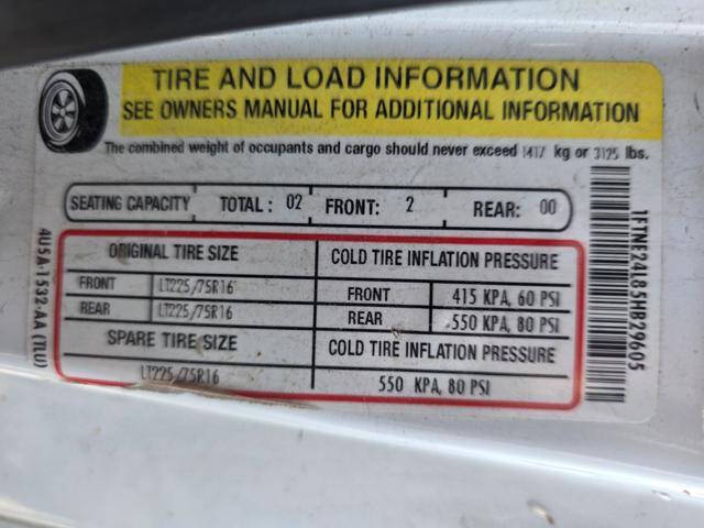 2005 Ford E-Series E-250