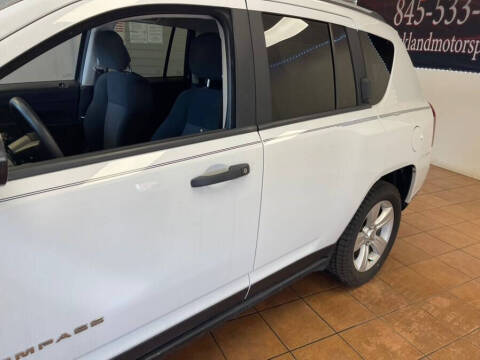 2016 Jeep Compass Sport