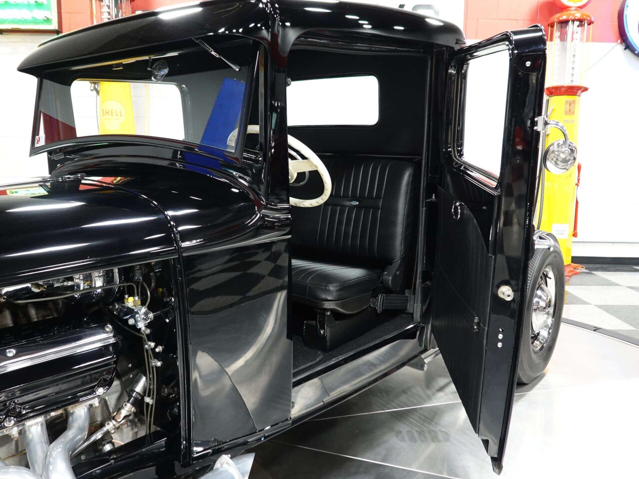 1932 Ford F-100 15