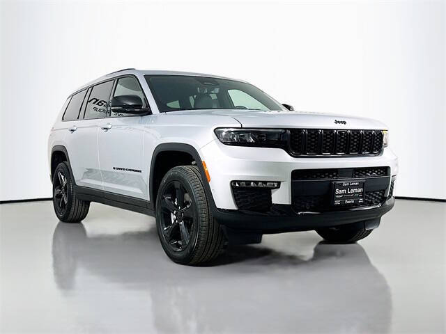 2025 Jeep Grand Cherokee L for sale at Sam Leman Chrysler Jeep Dodge of Peoria in Peoria IL