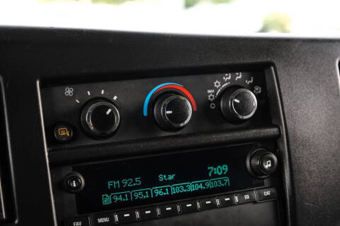 2023 Chevrolet Express 2500