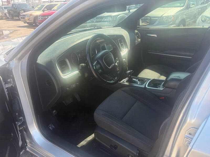 2019 Dodge Charger SXT