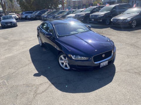 2017 Jaguar XE 25t Prestige