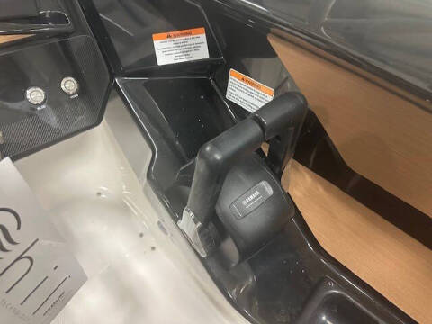 2025 Yamaha 222S