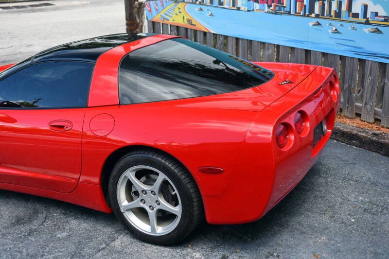 2004 Chevrolet Corvette