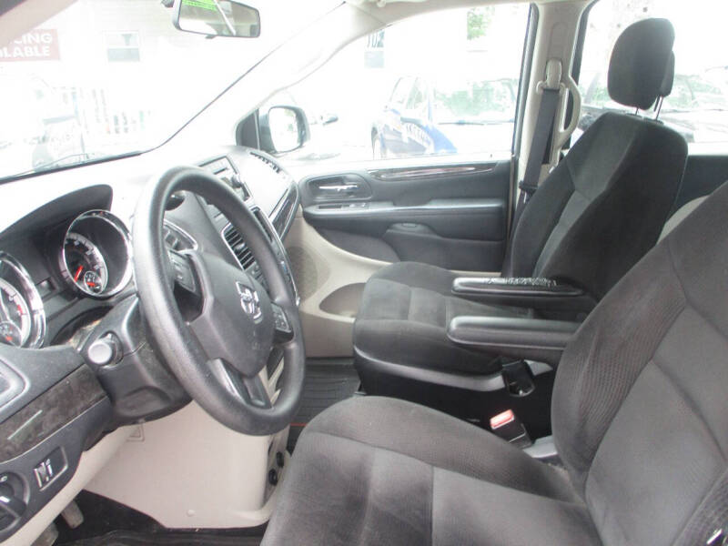 2016 Dodge Grand Caravan SE Plus