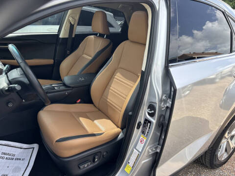 2017 Lexus NX 200t