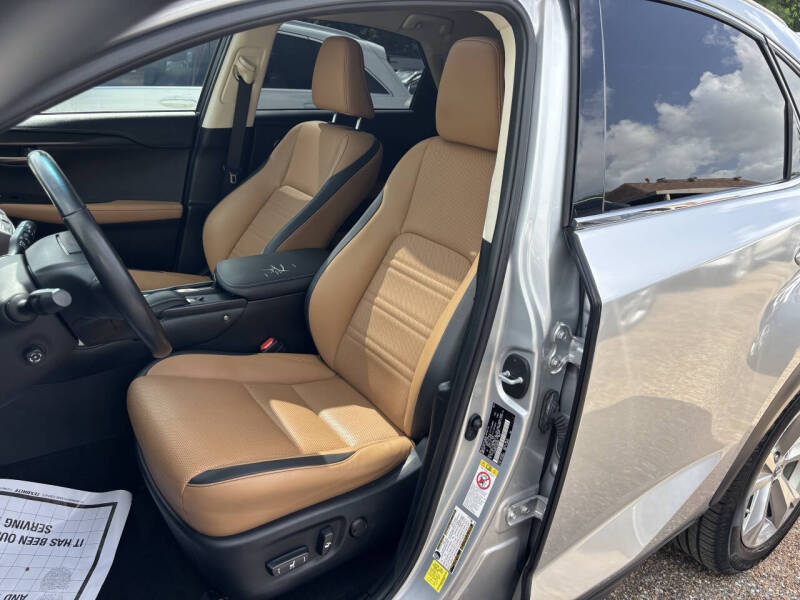 2017 Lexus NX 200t
