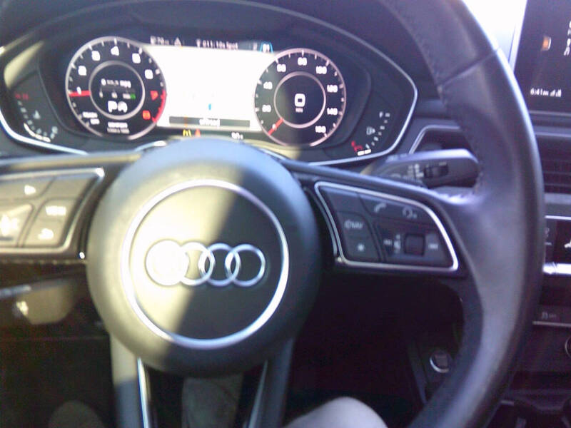 2018 Audi A4 2.0T quattro Premium Plus