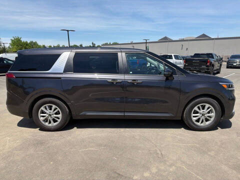 2024 Kia Carnival