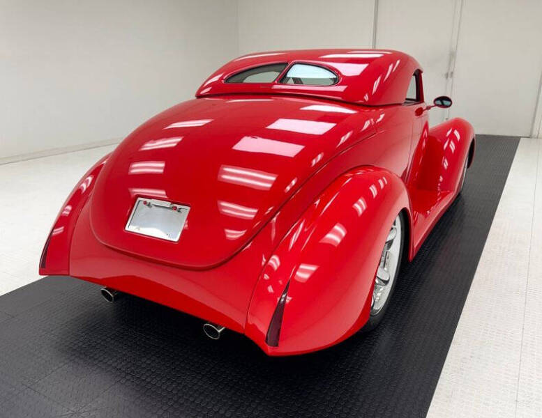1939 Ford Deluxe