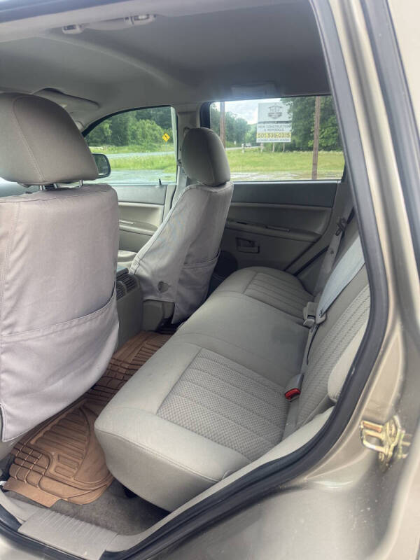 2005 Jeep Grand Cherokee Laredo