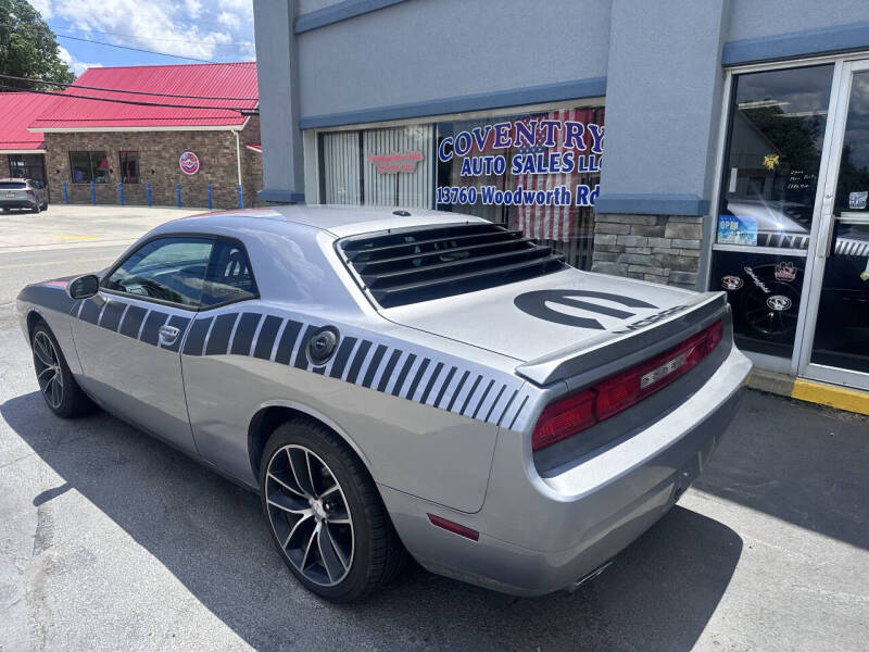 2013 Dodge Challenger SXT Plus
