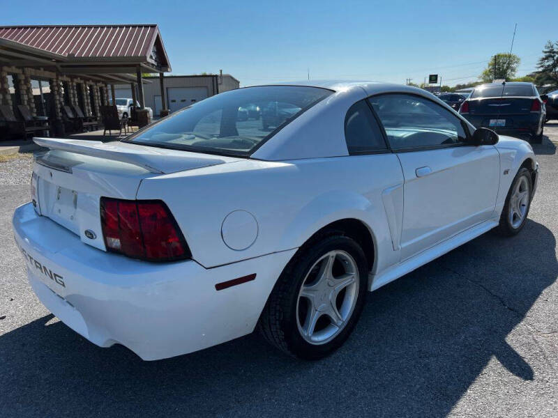 2000 Ford Mustang GT