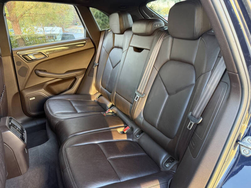 2019 Porsche Macan S