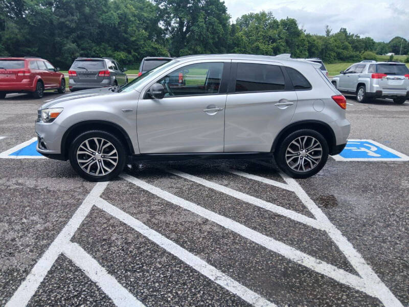 2019 Mitsubishi Outlander Sport LE
