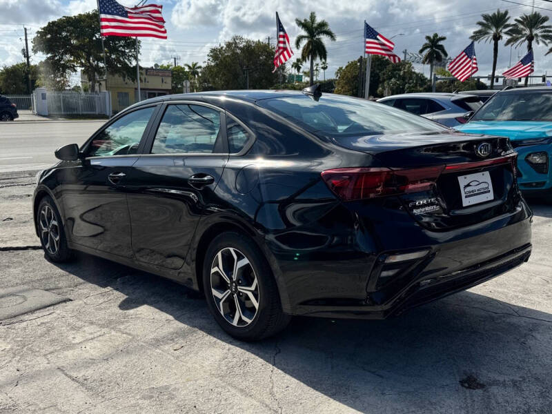 2021 Kia Forte LXS photo 6