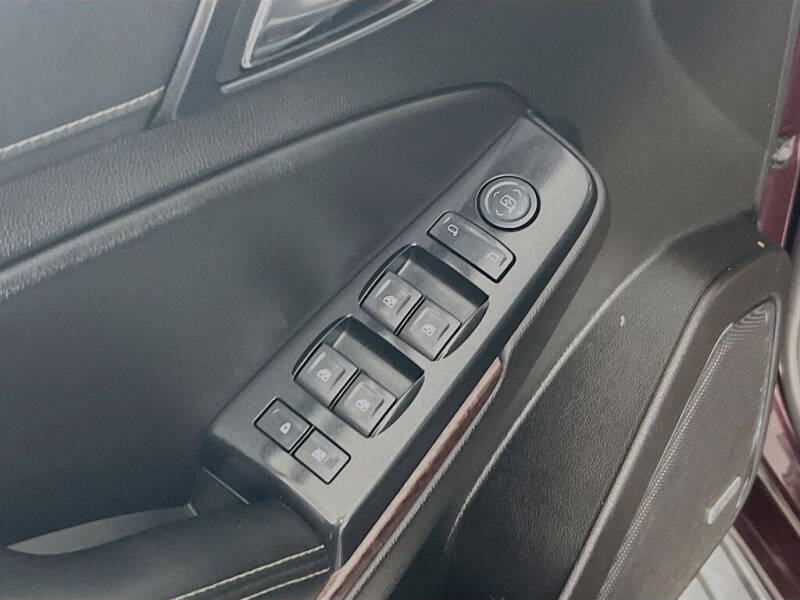 2017 GMC Yukon SLE